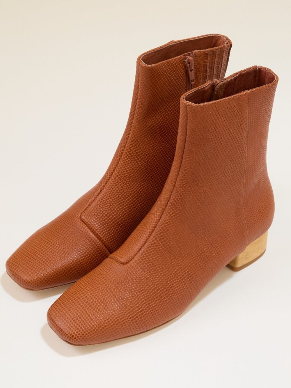 Charlotte Stone Henri Whiskey Tejus Boots – NIB – Size 10